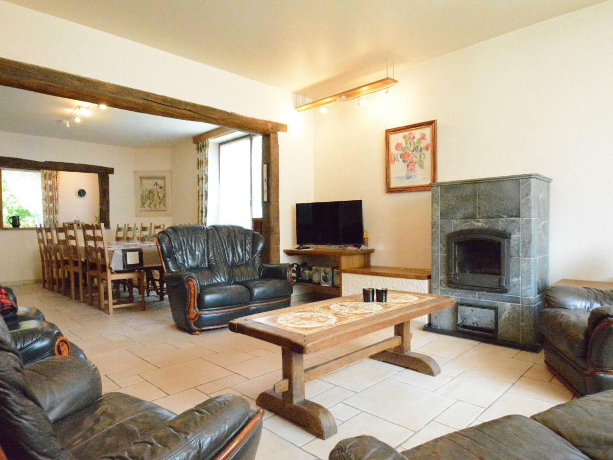 Lovely Holiday Home In Daverdisse With Terrace Экстерьер фото